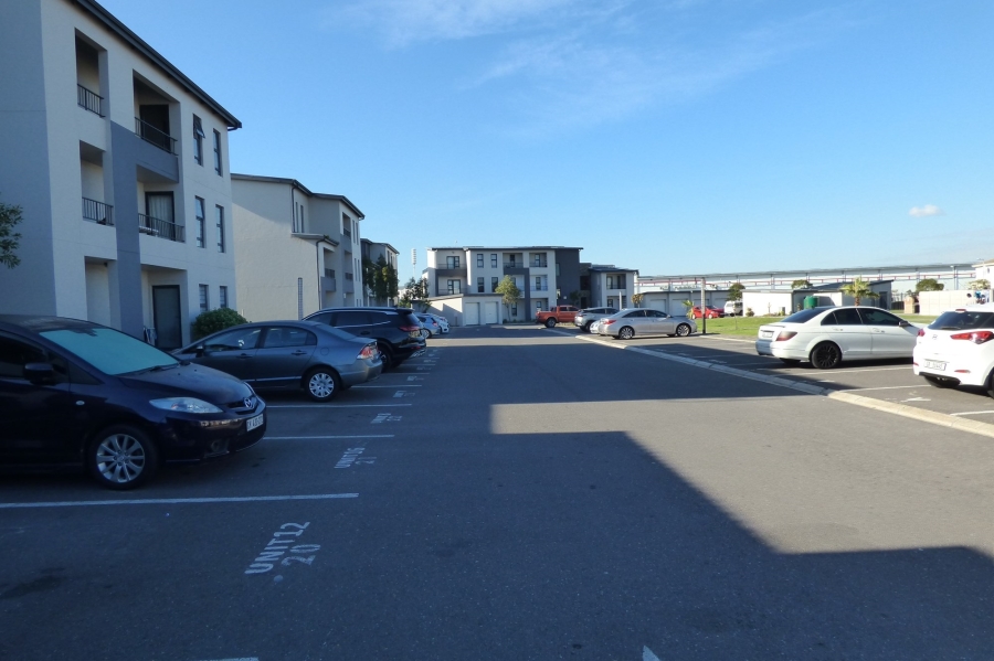 2 Bedroom Property for Sale in Parklands North Western Cape